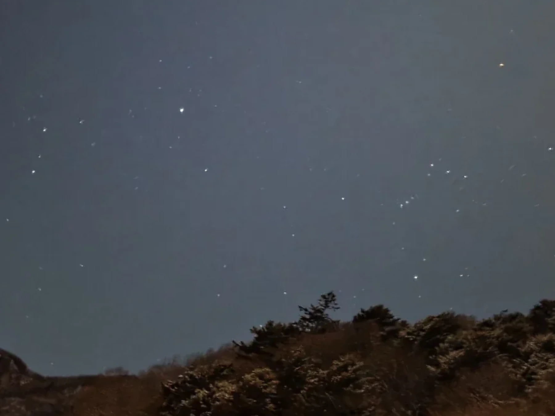 쇼지 레이크 호텔에서 본 겨울밤 별